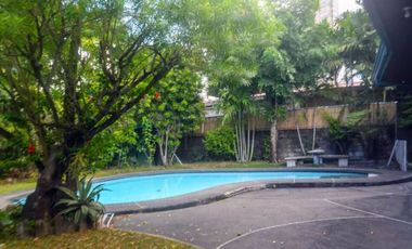 Well-Maintained 3 Bedroom House for Lease in Urdaneta Village, Makati City