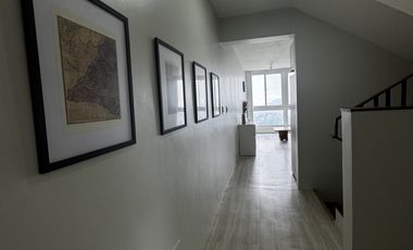Own a stunning townhouse with breathtaking mountain and sunrise views!