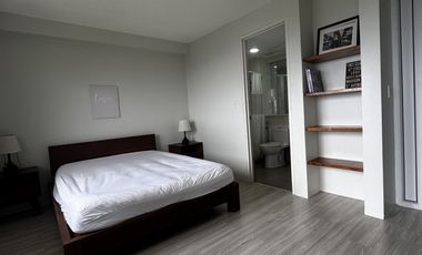 Own a stunning townhouse with breathtaking mountain and sunrise views!