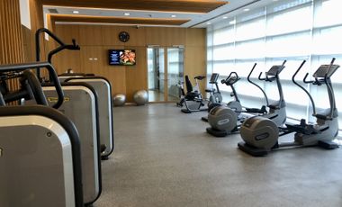 3 Bedroom Condominium Unit For Sale in Discovery Primea, Makati City