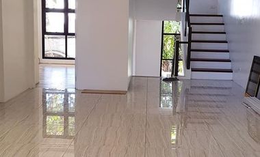 Cinco Hermanos Marikina modern house for sale