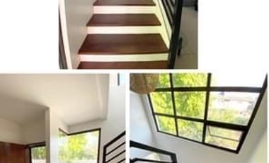 Modern House For Rent at BF Homes, Parañaque City, Metro Manila
