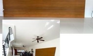 Modern House For Rent at BF Homes, Parañaque City, Metro Manila