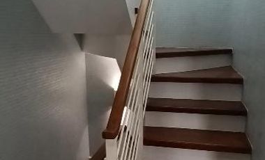 3BR Executive Condominium in Paranaque with 2 carport!!! For as low as 50k DP!!