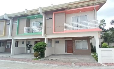 3BR Executive Condominium in Paranaque with 2 carport!!! For as low as 50k DP!!