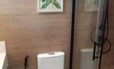 3BR Executive Condominium in Paranaque with 2 carport!!! For as low as 50k DP!!