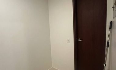 FOR RENT: 2 Bedroom 149sqm Condo Unit with Maids Room in BGC, Taguig - Grand Hyatt South Tower