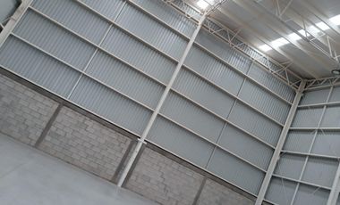 Bodega comercial en  RENTA