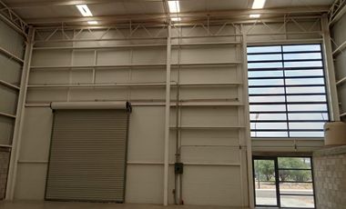 Bodega comercial en  RENTA