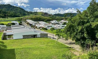 Venta de Casa Altos de Panamá, Tumba Muerto