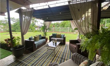 LAS CUMBRES / 325M  / 3 HABITACION / ANEXO / TERRAZA / DEN