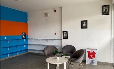 CONDADO DEL REY /  LOCAL COMERCIAL / CENTENNIAL / 106M / 5 DIVISIONES