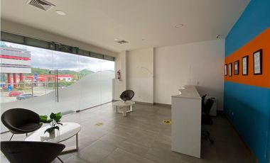 CONDADO DEL REY /  LOCAL COMERCIAL / CENTENNIAL / 106M / 5 DIVISIONES