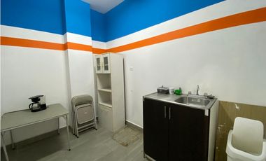 CONDADO DEL REY /  LOCAL COMERCIAL / CENTENNIAL / 106M / 5 DIVISIONES