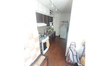 DEPTO 3 AMB con dependencia todo el frente con balcon