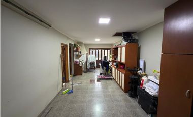 VENTA CHALET (5) AMB. RETASADO APTO CREDITO - LOS PINARES