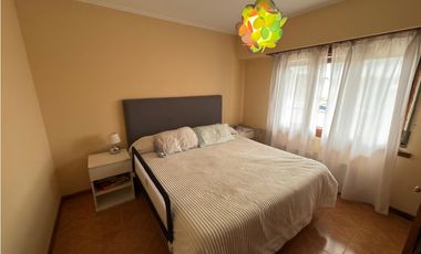 VENTA CHALET (5) AMB. RETASADO APTO CREDITO - LOS PINARES