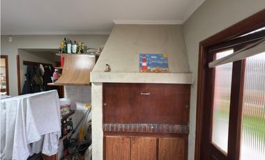 VENTA CHALET (5) AMB. RETASADO APTO CREDITO - LOS PINARES