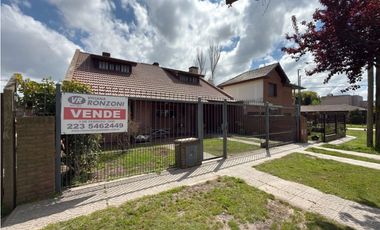 VENTA CHALET (5) AMB. RETASADO APTO CREDITO - LOS PINARES