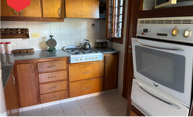 CASA EN VENTA (Calle 38 e/23 y 25)