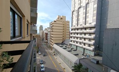 Departamento en venta 5 ambientes c/ cochera en La Perla