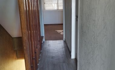 Triplex en alquiler en Remedios de Escalada Este