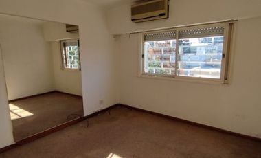 Triplex en alquiler en Remedios de Escalada Este