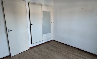Triplex en alquiler en Remedios de Escalada Este