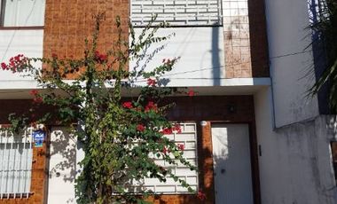 Triplex en alquiler en Remedios de Escalada Este
