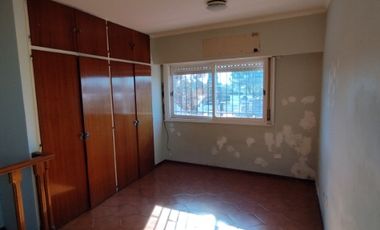 Triplex en alquiler en Remedios de Escalada Este