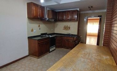 Triplex en alquiler en Remedios de Escalada Este