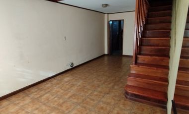 Triplex en alquiler en Remedios de Escalada Este