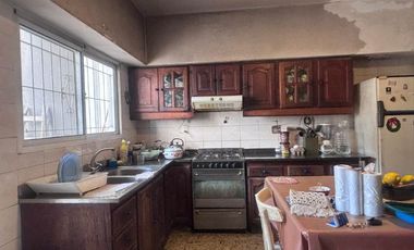 Casa en venta en Lanus Este