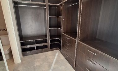 Casa en alquiler en Club de Campo Abril