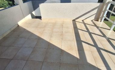 Casa en alquiler en Club de Campo Abril