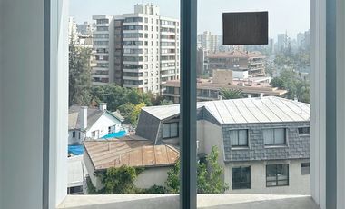 Oficina en Venta en Américo Vespucio con Isabel la Católica