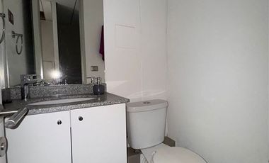 Oficina en Arriendo en Se vende oficina, 2 privados- 1 baño.