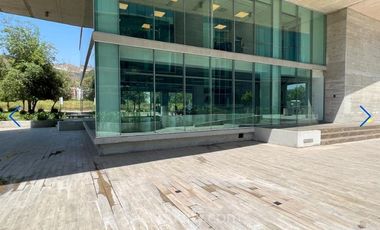 Local Comercial en Arriendo en los jardines 970