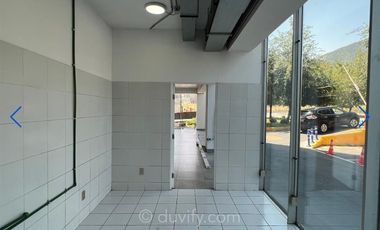 Local Comercial en Arriendo en los jardines 970