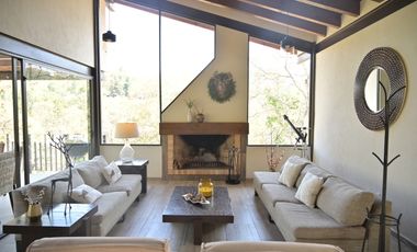 Casa en venta en Valle de Bravo, dentro del Hotel Loto Azul