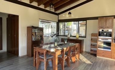 Casa en venta en Valle de Bravo, dentro del Hotel Loto Azul