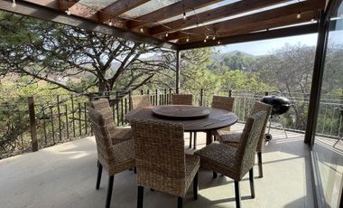 Casa en venta en Valle de Bravo, dentro del Hotel Loto Azul