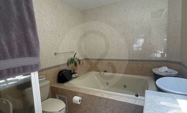 Casa en condominio en renta en Hacienda de las Palmas