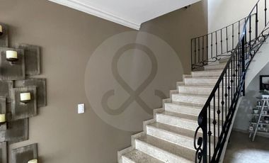 Casa en condominio en renta en Hacienda de las Palmas