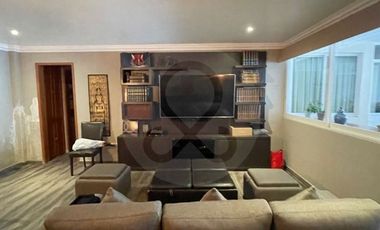 Casa en condominio en renta en Hacienda de las Palmas