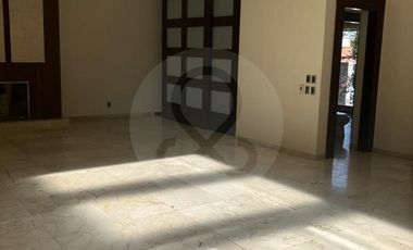 Casa en renta en Lomas Country Club