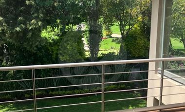 Casa en renta en Lomas Country Club