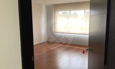 Casa en renta en Lomas Country Club