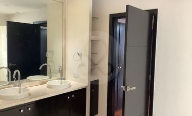 Casa en renta en Lomas Country Club