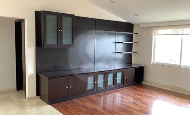 Casa en renta en Lomas Country Club